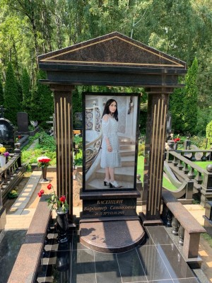 Элитный памятник №80 — ritualum.ru