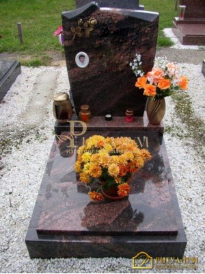 Европейский памятник №42 — ritualum.ru